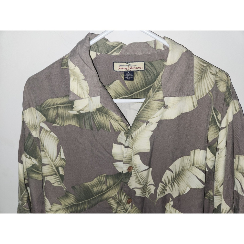 Tommy Bahama Mens 100% Silk Shirt Medium Grey Tropical - Picture 2 of 7
